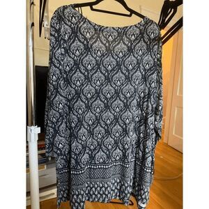 Artisan NY Navy and White Paisley Top